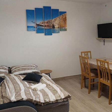 Apartma Lili Izola Ngoại thất bức ảnh